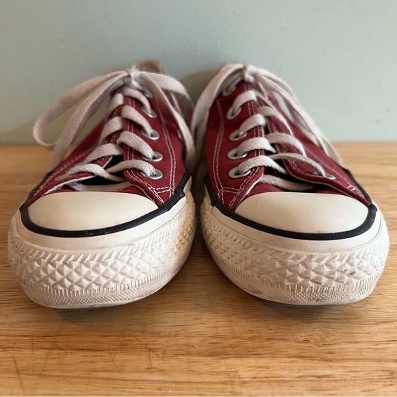 Converse All Star Chuck Taylors - Picture 4 of 10